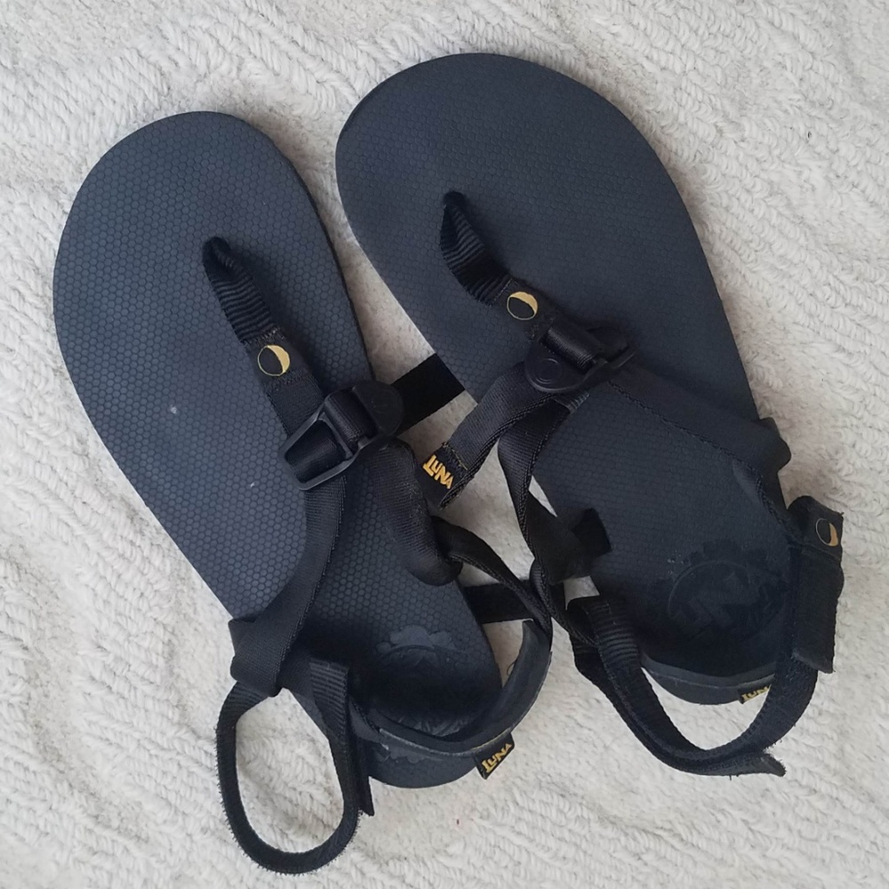 luna sandals